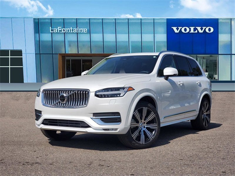 Certified 2023 Volvo XC90 B6 Ultimate w/ Protection Package Premier image 1