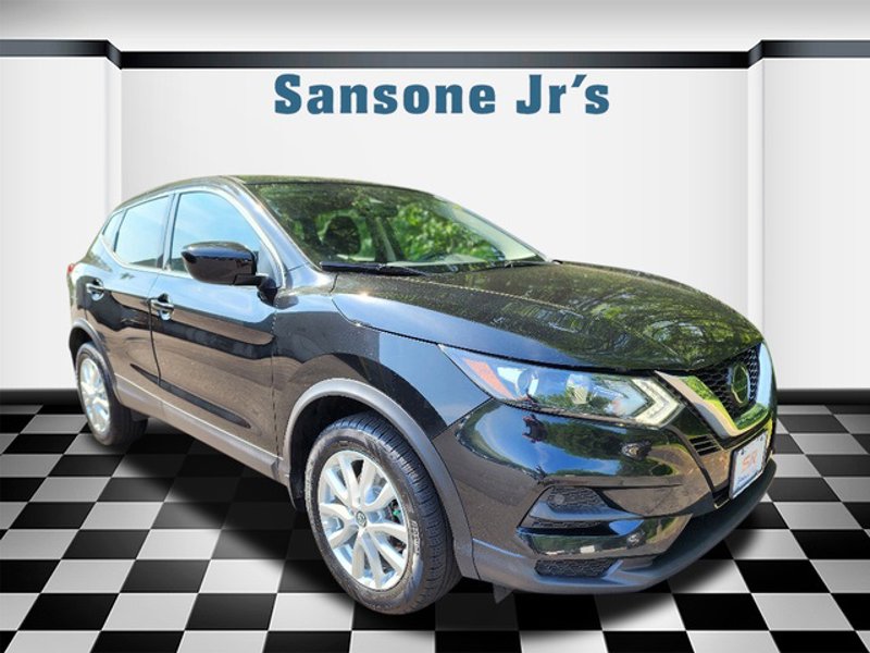 Certified 2021 Nissan Rogue Sport S image 1