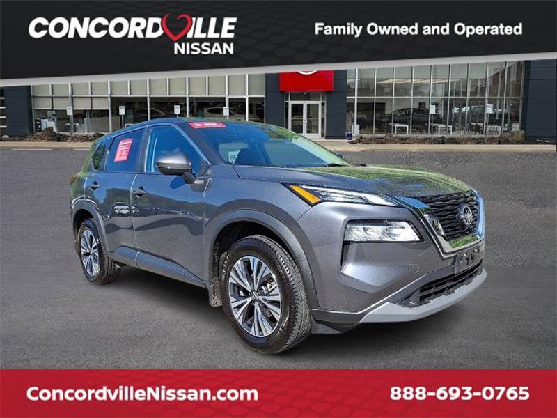 Certified 2022 Nissan Rogue SV image 1