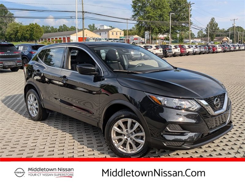 Certified 2022 Nissan Rogue Sport S image 1