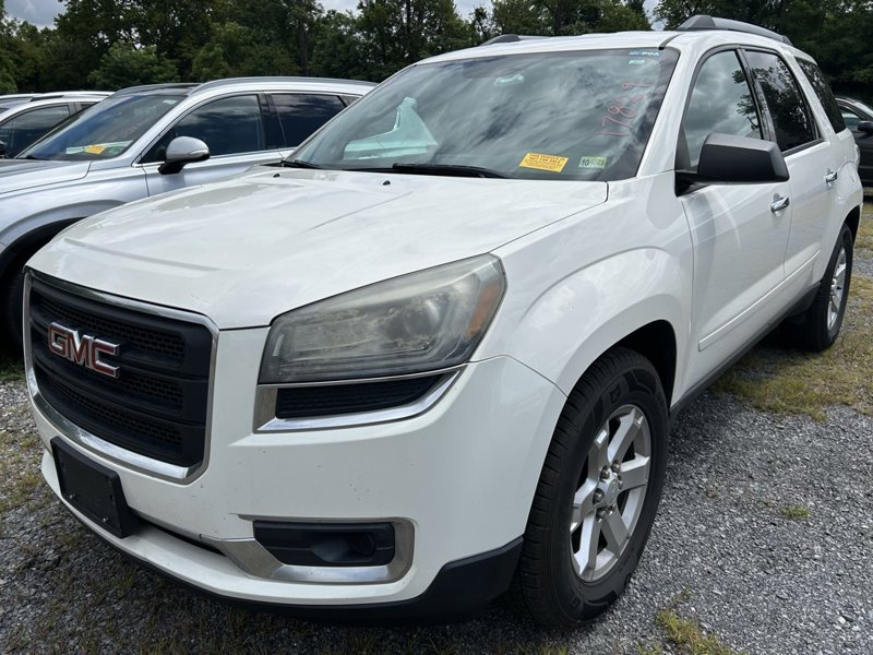 Used 2014 GMC Acadia SLE image 1