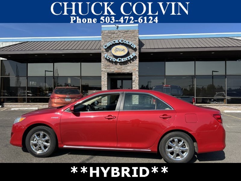 Used 2013 Toyota Camry LE image 1