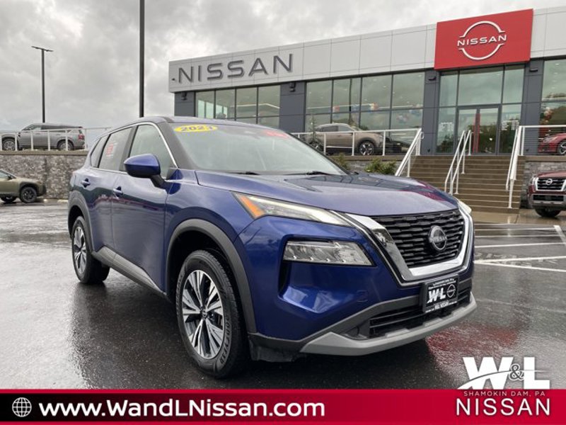 Certified 2023 Nissan Rogue SV image 1