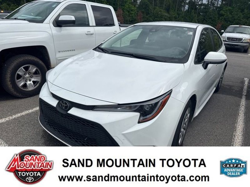 Used 2021 Toyota Corolla LE image 1