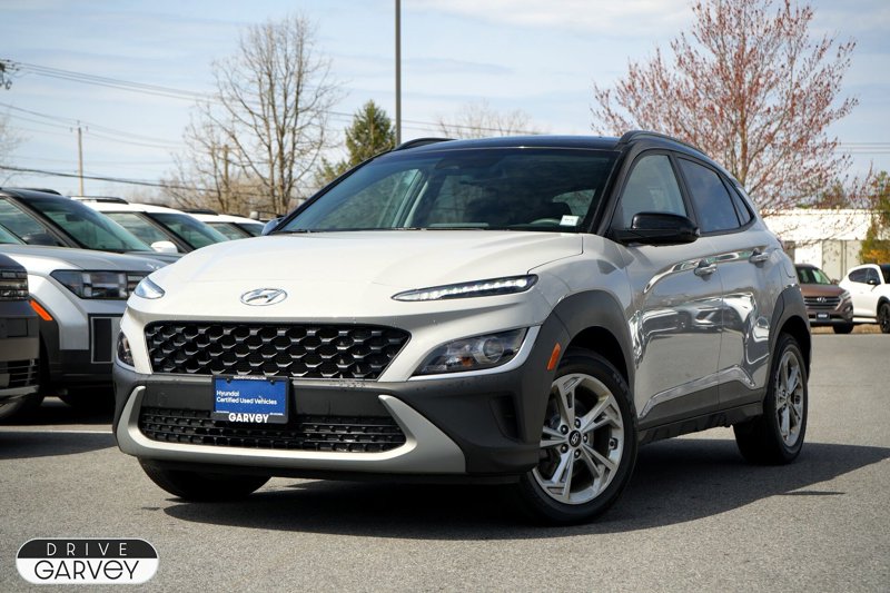 Certified 2022 Hyundai Kona SEL w/ Cargo Package image 1