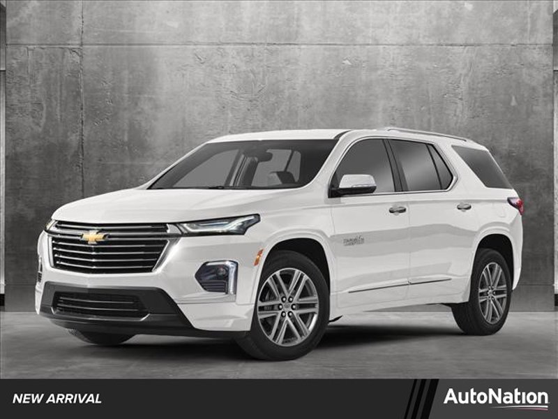Used 2022 Chevrolet Traverse LS image 1