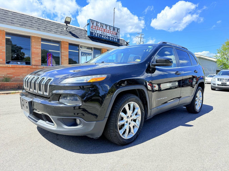 Used 2017 Jeep Cherokee Limited image 1