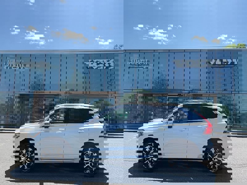 Certified 2023 Volvo XC60 B5 Core w/ Climate Package image 1