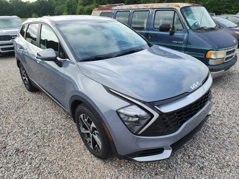 Certified 2023 Kia Sportage EX image 1