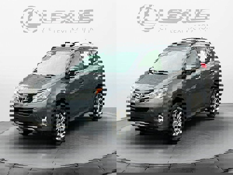 Used 2015 Toyota RAV4 XLE image 1