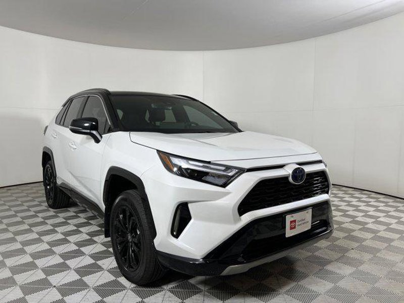 Certified 2024 Toyota RAV4 XSE image 1