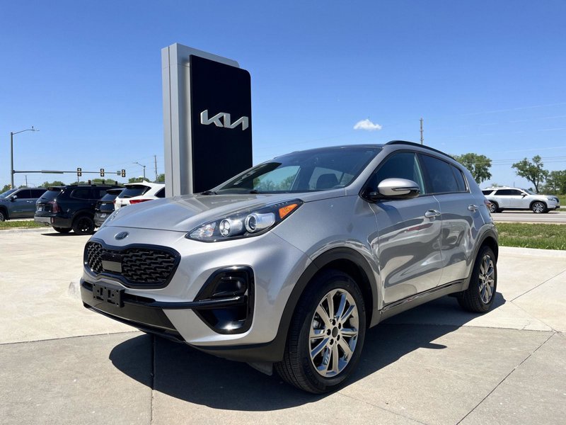 Certified 2022 Kia Sportage Nightfall Edition w/ Nighfall AWD Premium Package image 1
