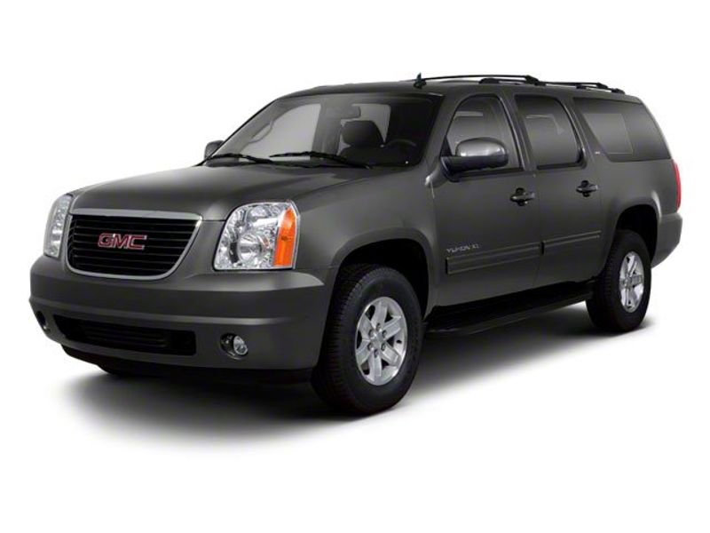 Used 2013 GMC Yukon XL SLT image 1