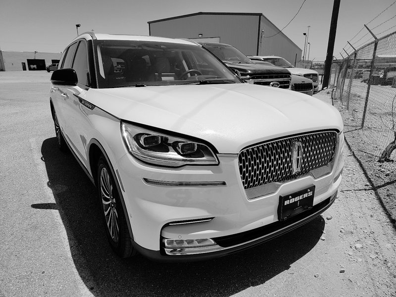 Certified 2023 Lincoln Aviator Reserve w/ Equipment Group 201A image 1