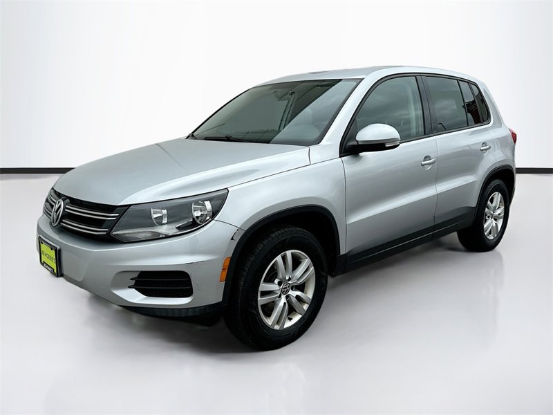 Used 2012 Volkswagen Tiguan S image 1