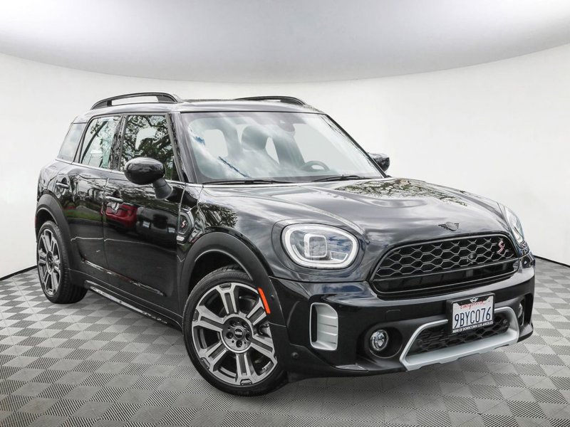 Certified 2022 MINI Cooper Countryman S image 1