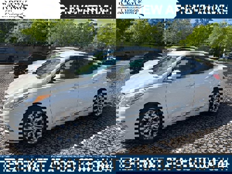 Used 2012 Hyundai Azera image 1