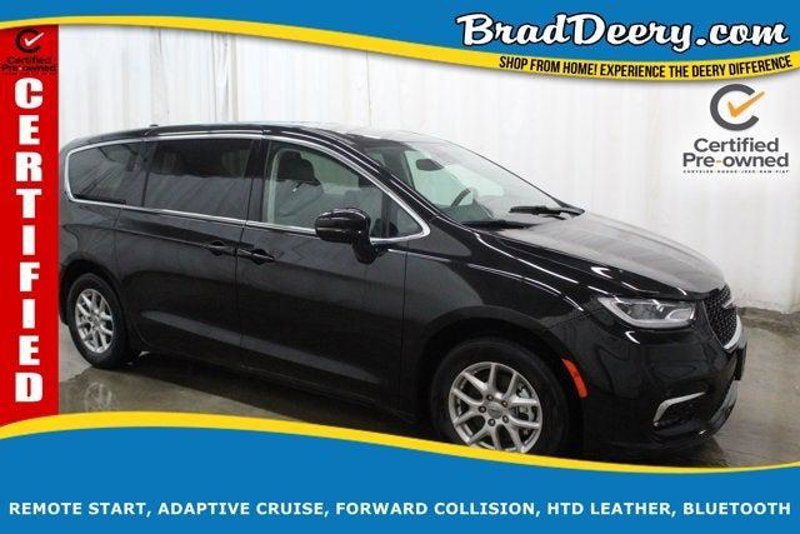 Certified 2024 Chrysler Pacifica Touring-L image 1