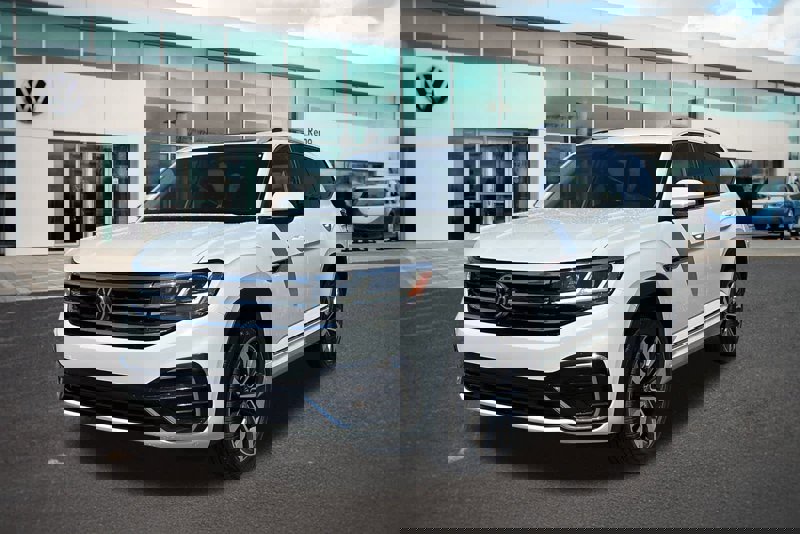 Certified 2021 Volkswagen Atlas SEL R-Line image 1