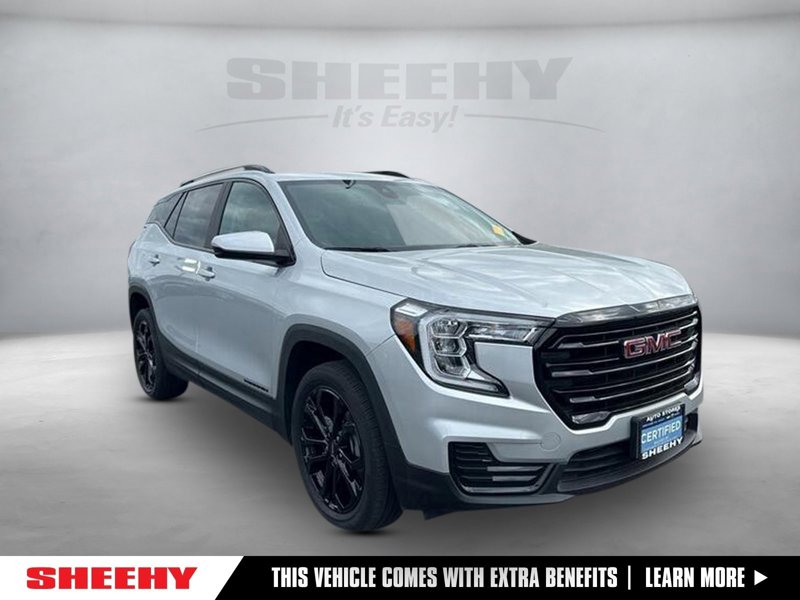 Certified 2022 GMC Terrain SLE w/ Driver Convenience Package image 1