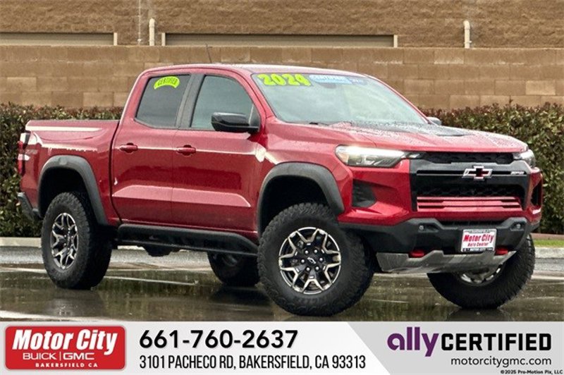 Certified 2024 Chevrolet Colorado ZR2 w/ Technology Package image 1