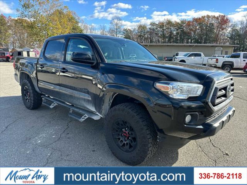 Certified 2022 Toyota Tacoma SR5 image 1