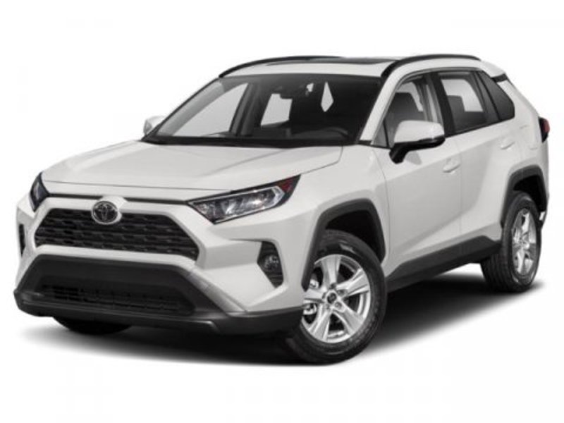 Used 2019 Toyota RAV4 XLE image 1