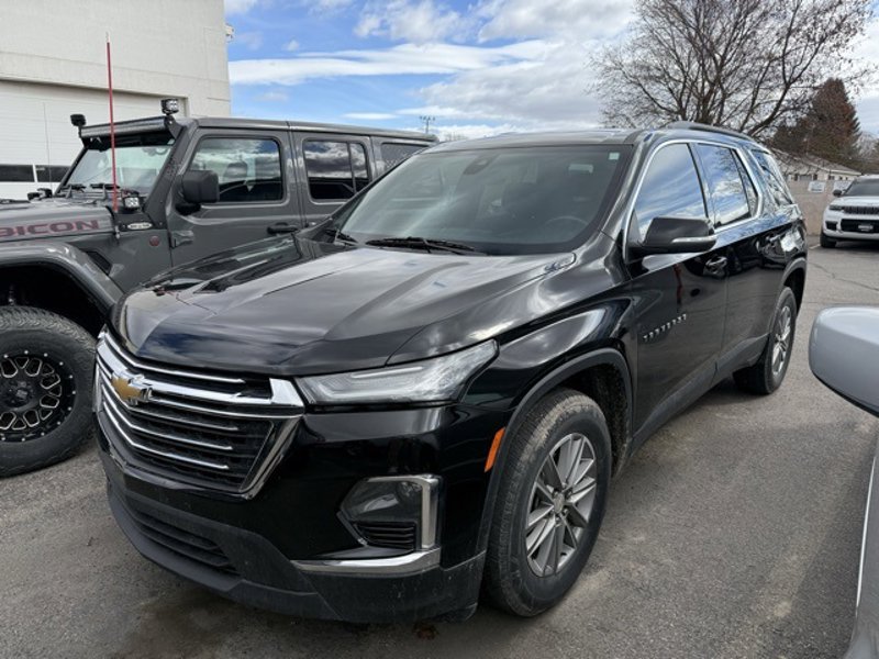 Used 2022 Chevrolet Traverse LT image 1