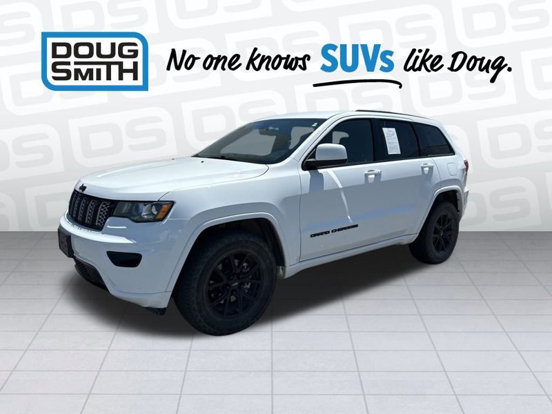 Used 2020 Jeep Grand Cherokee Altitude image 1
