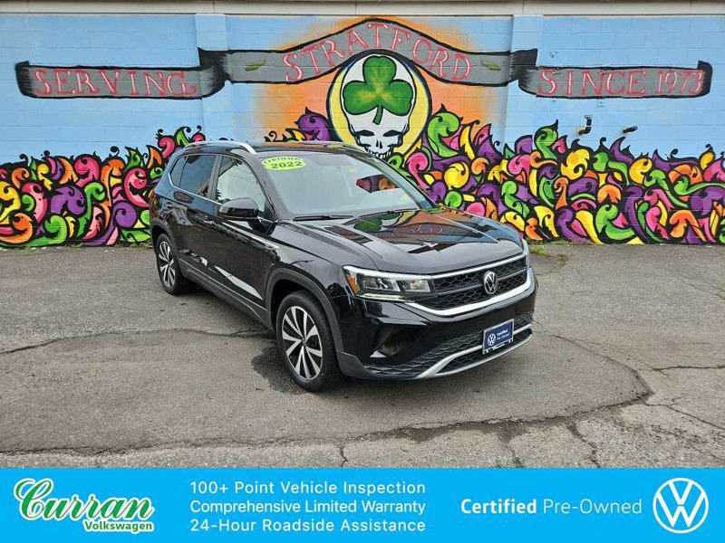 Certified 2022 Volkswagen Taos SE image 1