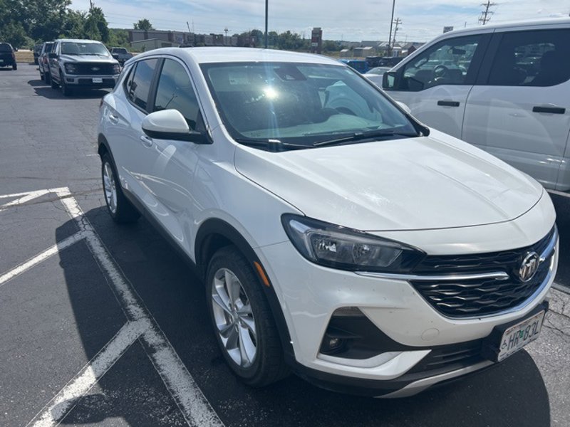 Used 2021 Buick Encore GX Preferred w/ Cold Weather Comfort Package image 1