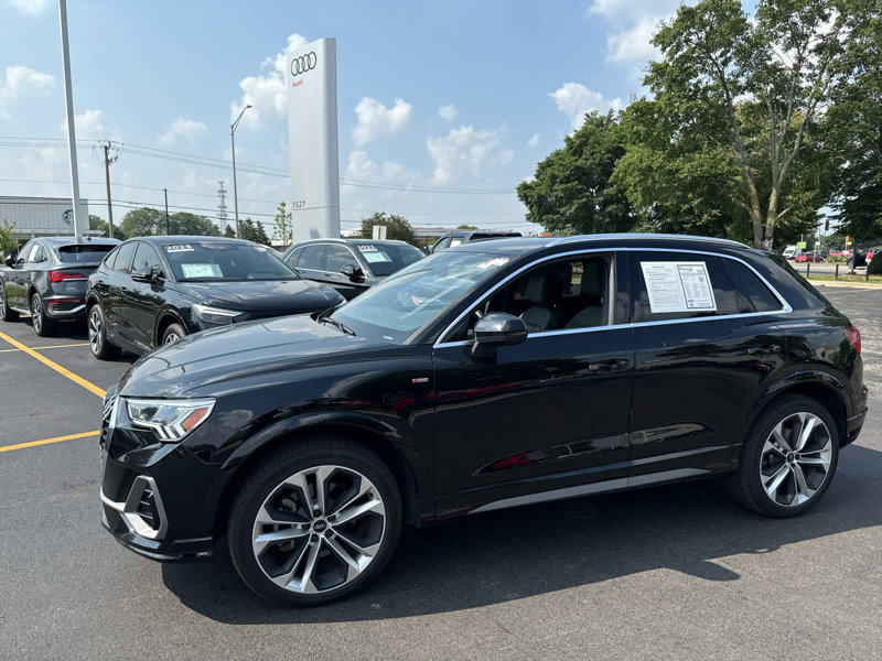 Certified 2021 Audi Q3 2.0T Premium Plus w/ Premium Plus Package image 1