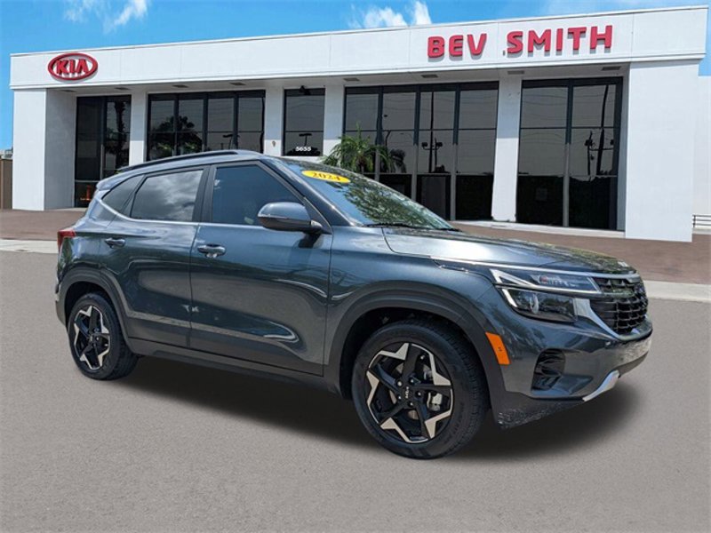 Certified 2024 Kia Seltos EX image 1