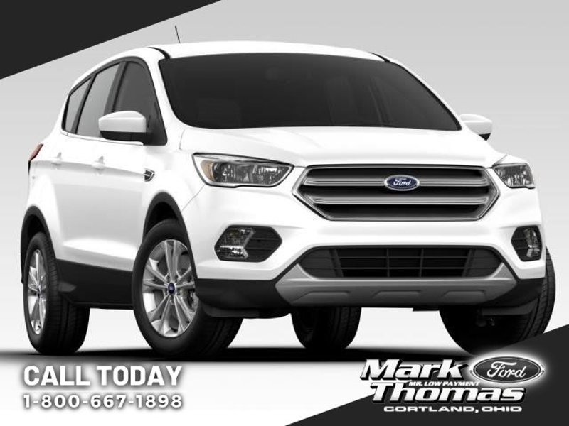 Used 2017 Ford Escape SE w/ Equipment Group 201A image 1