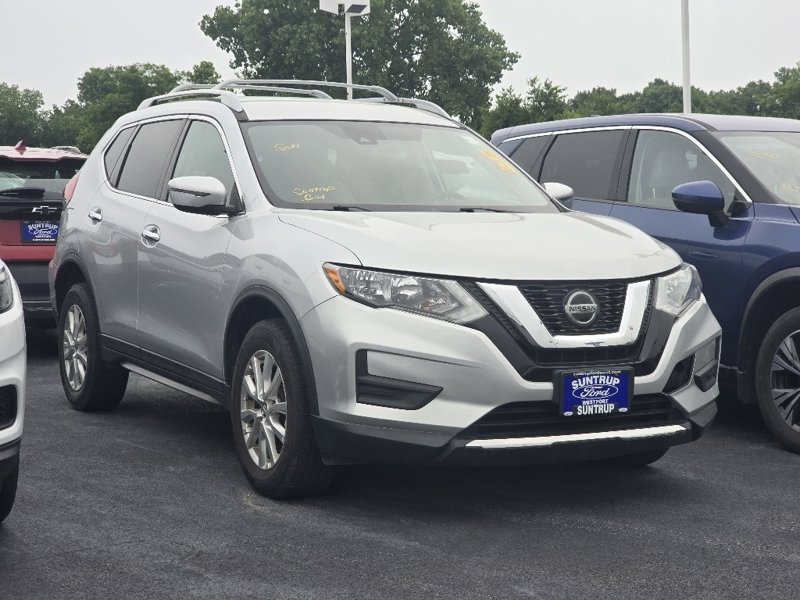 Used 2020 Nissan Rogue S w/ Special Edition Package image 1