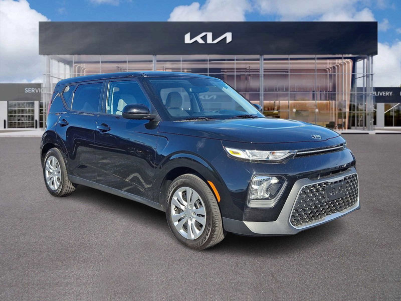 Certified 2021 Kia Soul LX image 1