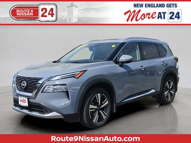 Certified 2022 Nissan Rogue Platinum w/ Head-Up Display Package image 1