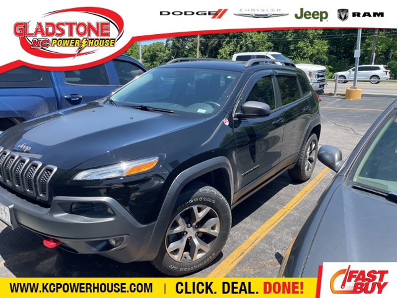 Used 2018 Jeep Cherokee Trailhawk w/ Quick Order Package 27L image 1