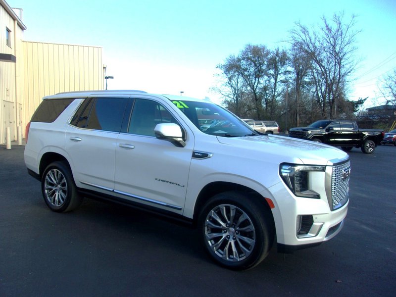 Certified 2021 GMC Yukon Denali w/ Denali Premium Package image 1