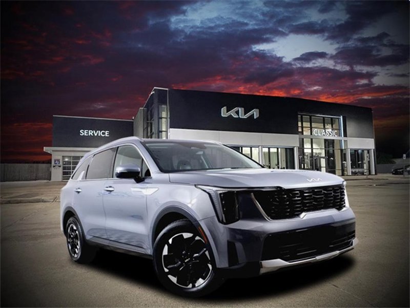 Certified 2024 Kia Sorento S image 1