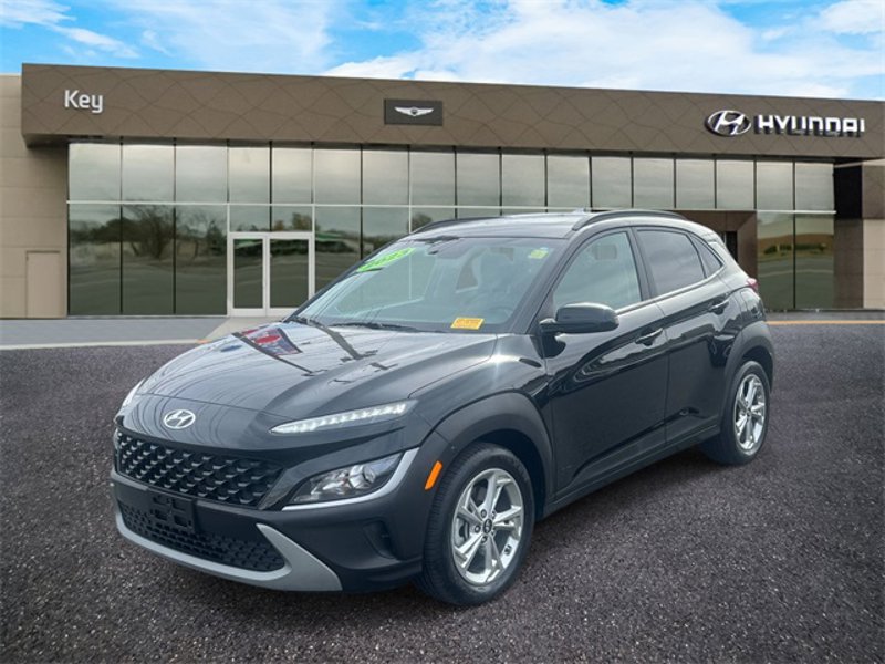 Certified 2023 Hyundai Kona SEL w/ Convenience Package image 1