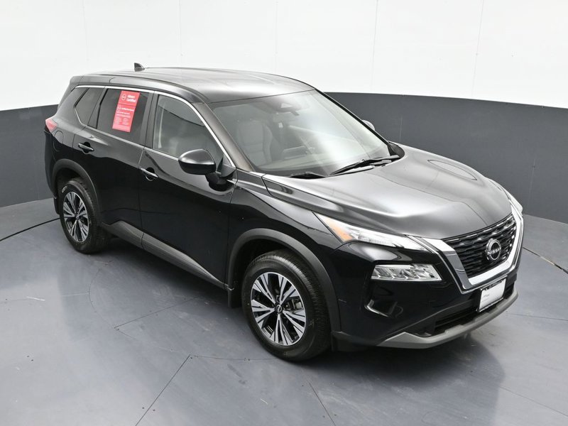 Certified 2023 Nissan Rogue SV image 1
