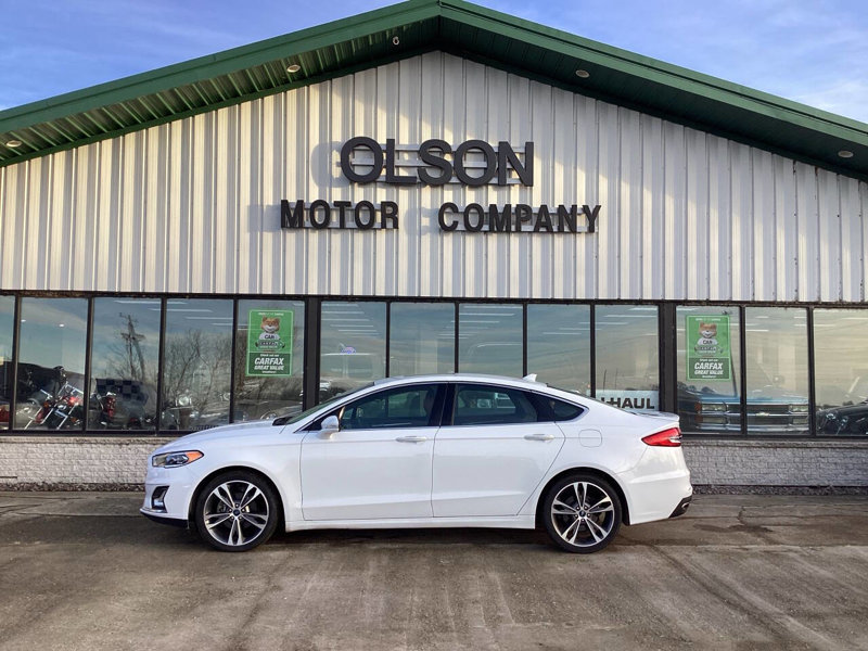 Used 2019 Ford Fusion Titanium image 1