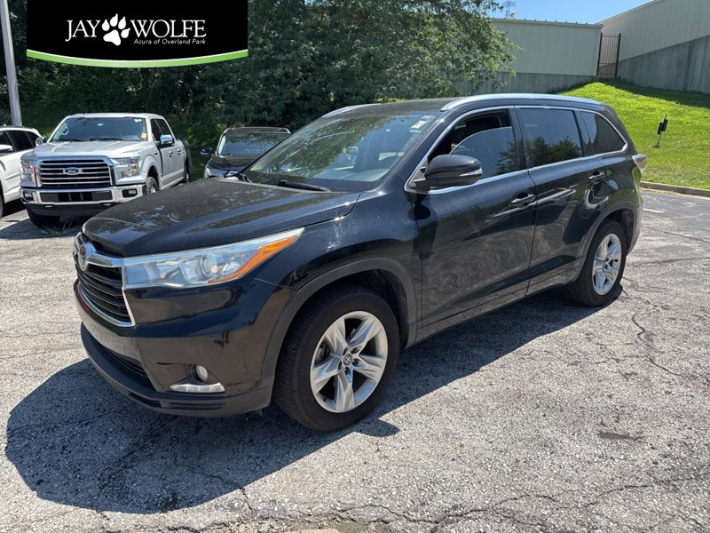 Used 2016 Toyota Highlander Limited image 1