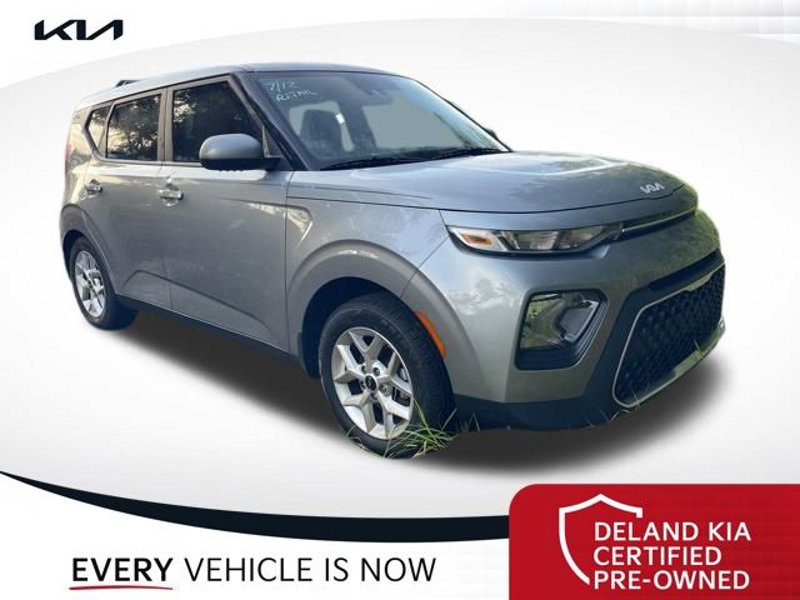 Certified 2022 Kia Soul LX w/ Technology Package image 1