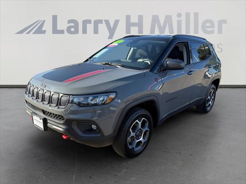 Certified 2022 Jeep Compass Trailhawk image 1