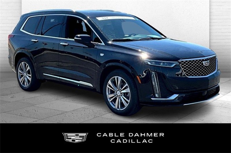 Certified 2022 Cadillac XT6 Premium Luxury w/ Platinum Package image 1