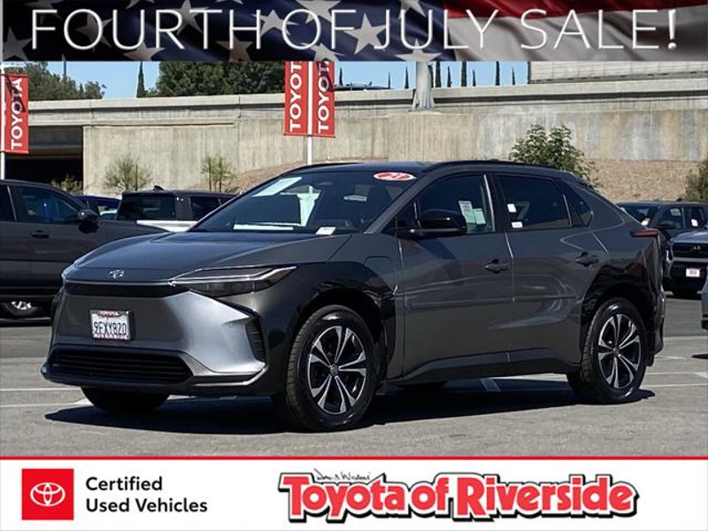 Used 2023 Toyota bZ4X XLE image 1