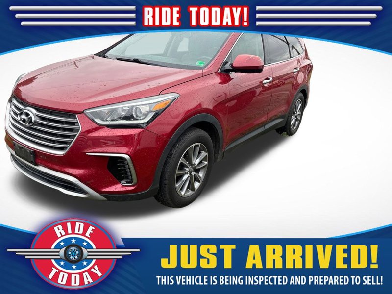Used 2017 Hyundai Santa Fe SE image 1