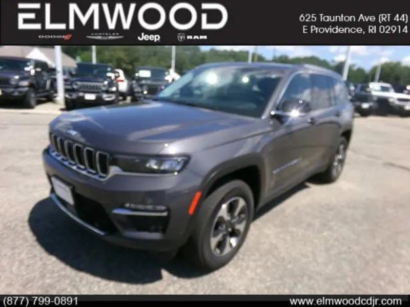 Certified 2023 Jeep Grand Cherokee 4WD 4xe w/ Luxury Tech Group II image 1
